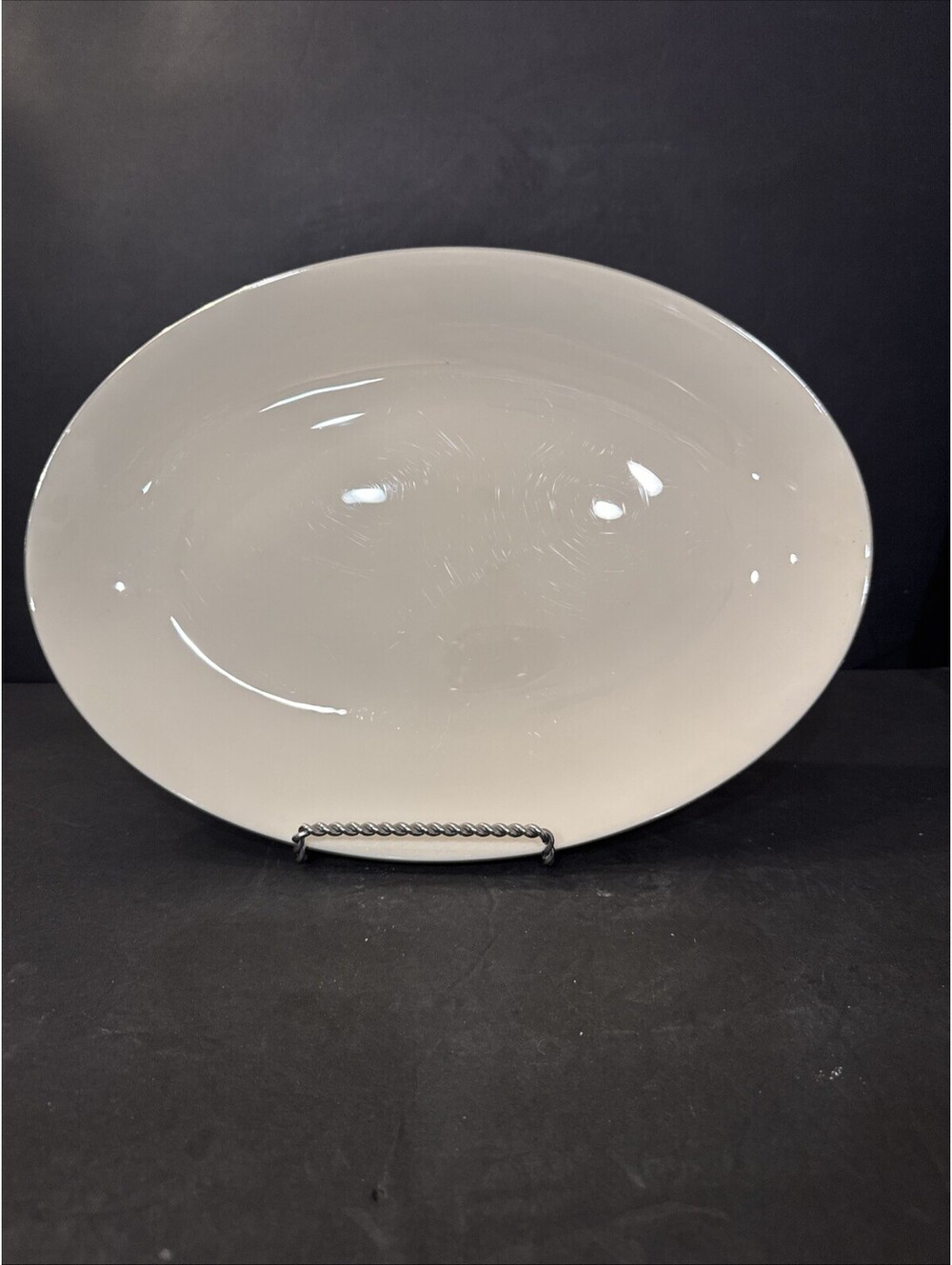Lenox Olympia Platinum Oval Serving Platter 13.75” L By 10 1/8” W
